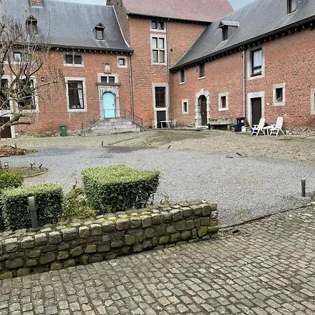 Oda ve Kahvaltı Logie Chateau-ferme De Hombroux